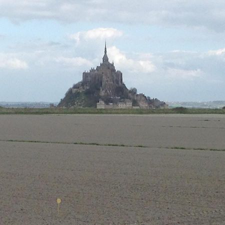 Chambres D'Hotes Dans La Baie Du Mt St Michel Carolles Ngoại thất bức ảnh