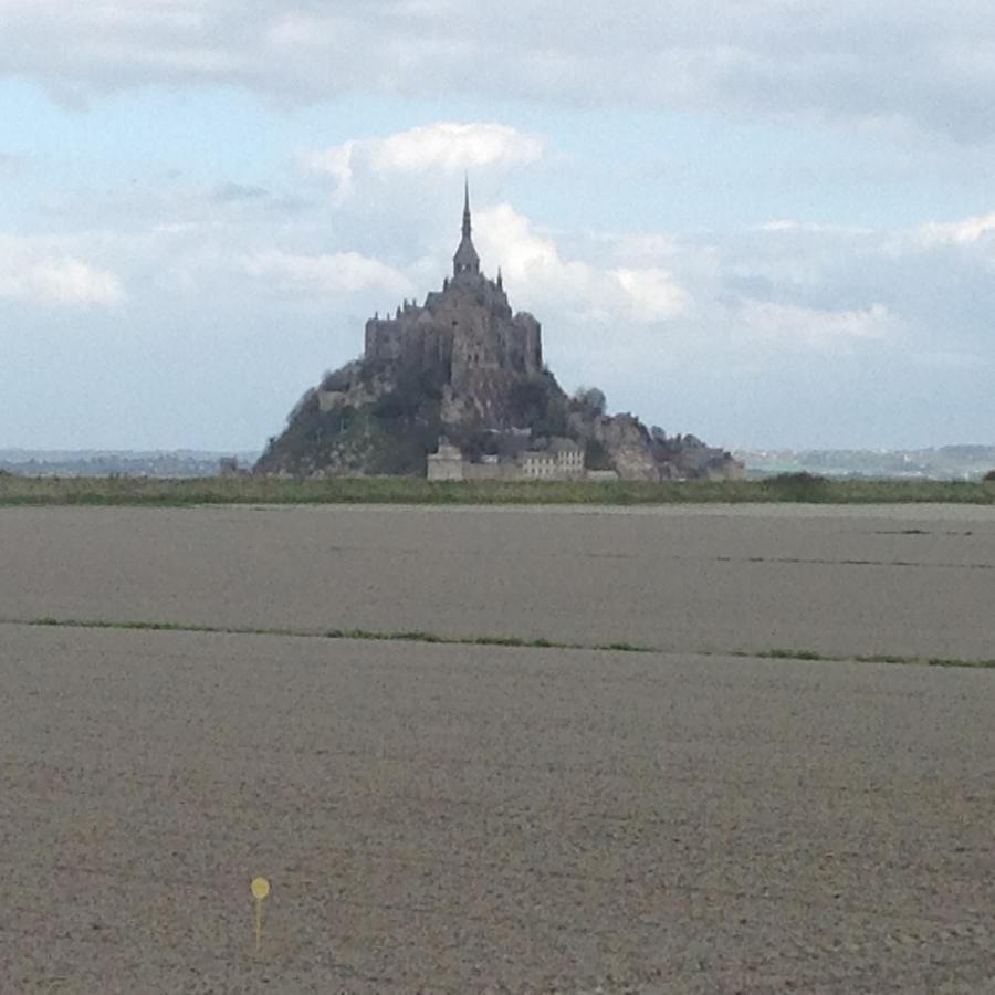 Chambres D'Hotes Dans La Baie Du Mt St Michel Carolles Ngoại thất bức ảnh